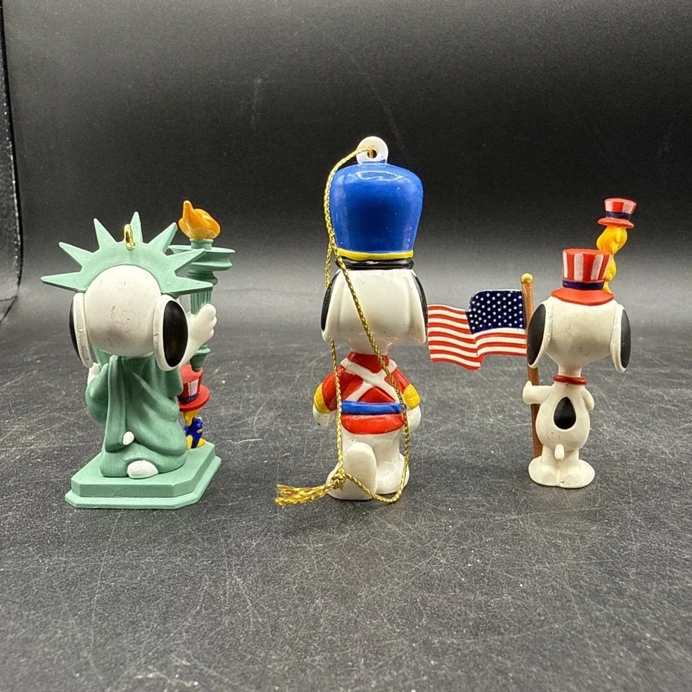 Hallmark snoopy patriotic